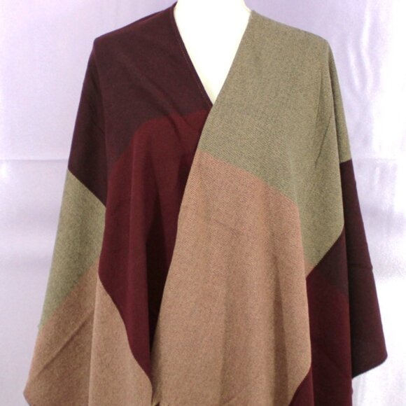 Jones New York Signature Berry Colorblock Fringe Wrap Shawl – NWT - Picture 1 of 6